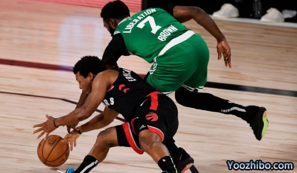 <a href=/halkan/lanqiuzhibo/raptors/ target=_blank class=infotextkey>猛龙</a>绝杀<a href=/halkan/lanqiuzhibo/celtics/ target=_blank class=infotextkey>凯尔特人</a>大比分1-2落后！