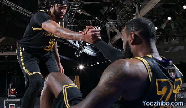 <a href=/halkan/lanqiuzhibo/lakers/ target=_blank class=infotextkey>湖人</a>再胜<a href=/halkan/lanqiuzhibo/heat/ target=_blank class=infotextkey>热火</a>大比分2-0领先