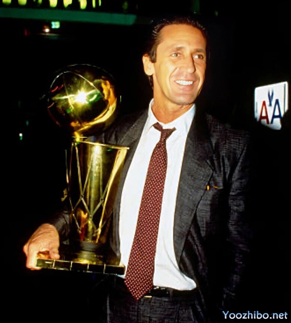 帕特-莱利：1989-90赛季的NBA最佳教练与<a href=/halkan/lanqiuzhibo/lakers/ target=_blank class=infotextkey>湖人</a>王朝的缔造者